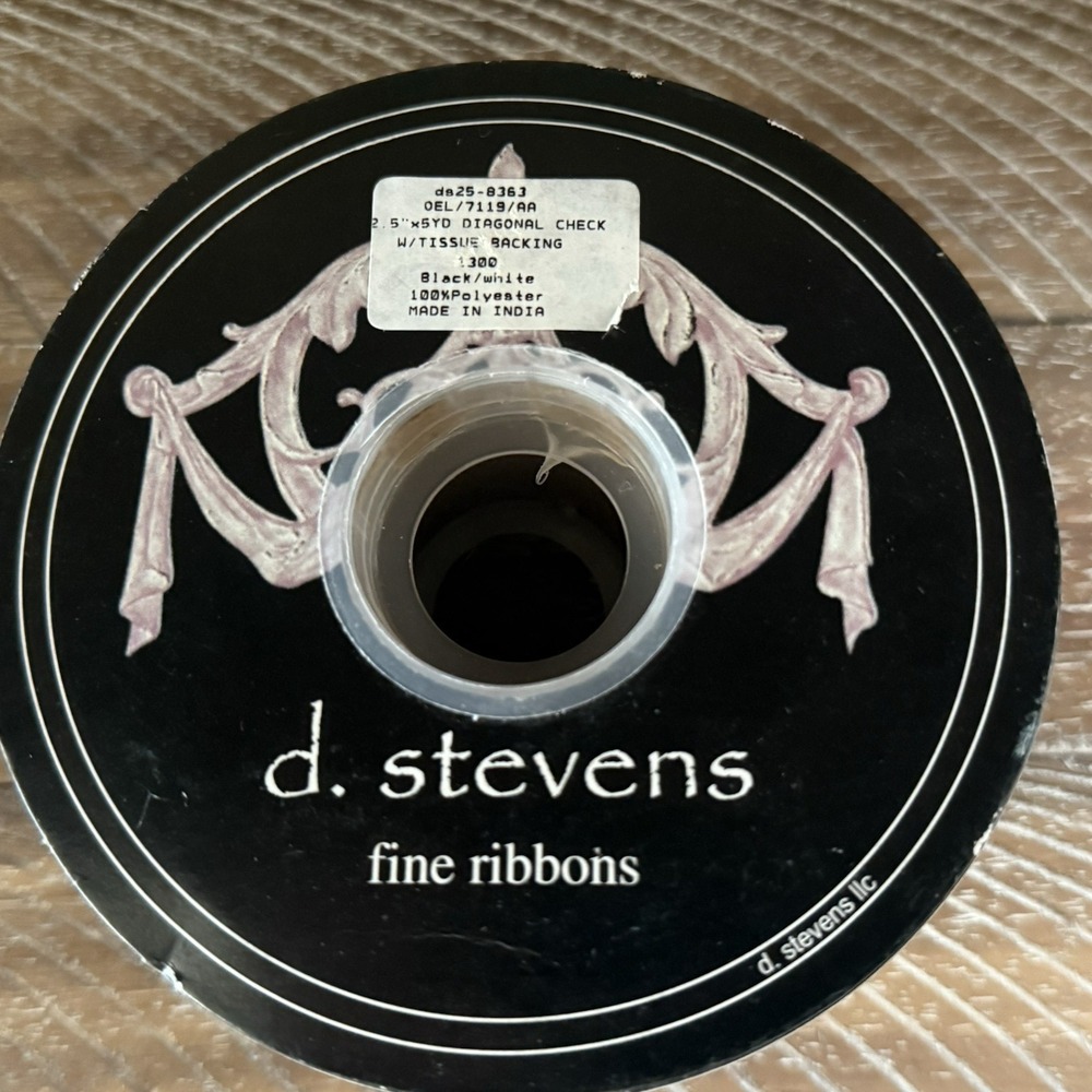 D. Stevens 2.5" Wired Ribbon Black White Diagonal Check Christmas Harlequin - Picture 7 of 8